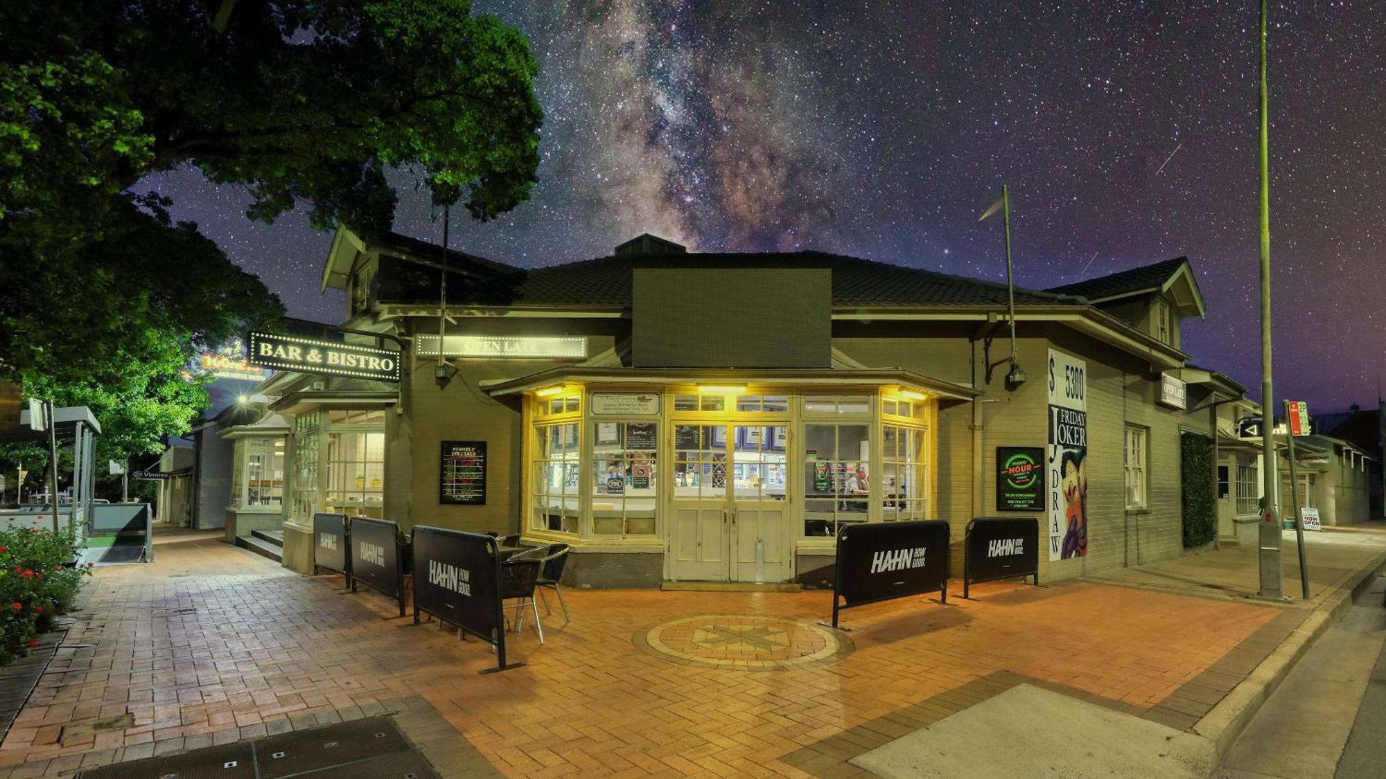 Coachman Hotel Motel Parkes Bagian luar foto